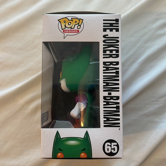 The Joker Batman-Batman Funko Pop - Picture 2 of 6